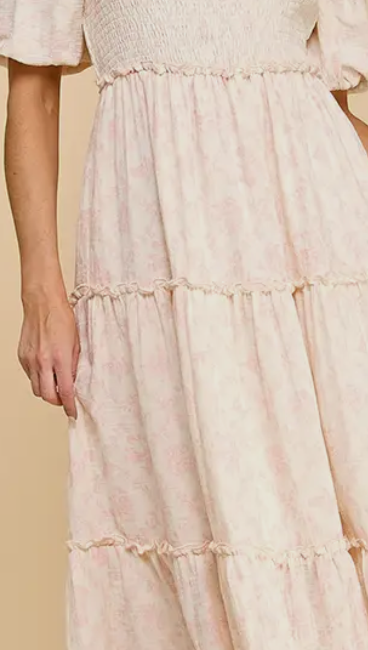 Katy Vintage Porcelain Print
Tiered Midi Dress
