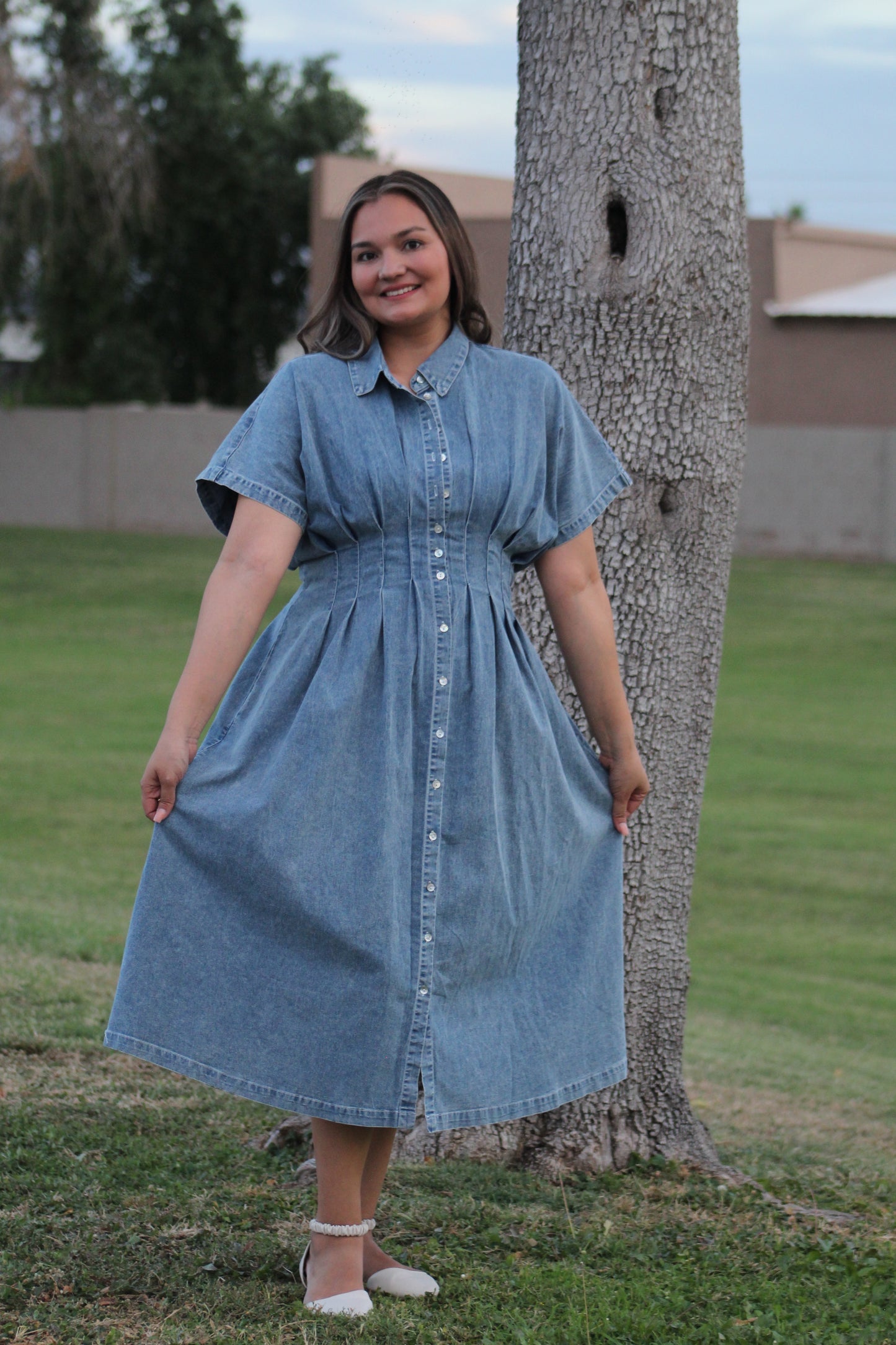 Stretchy Button-Down Denim
Pleated Midi Dress