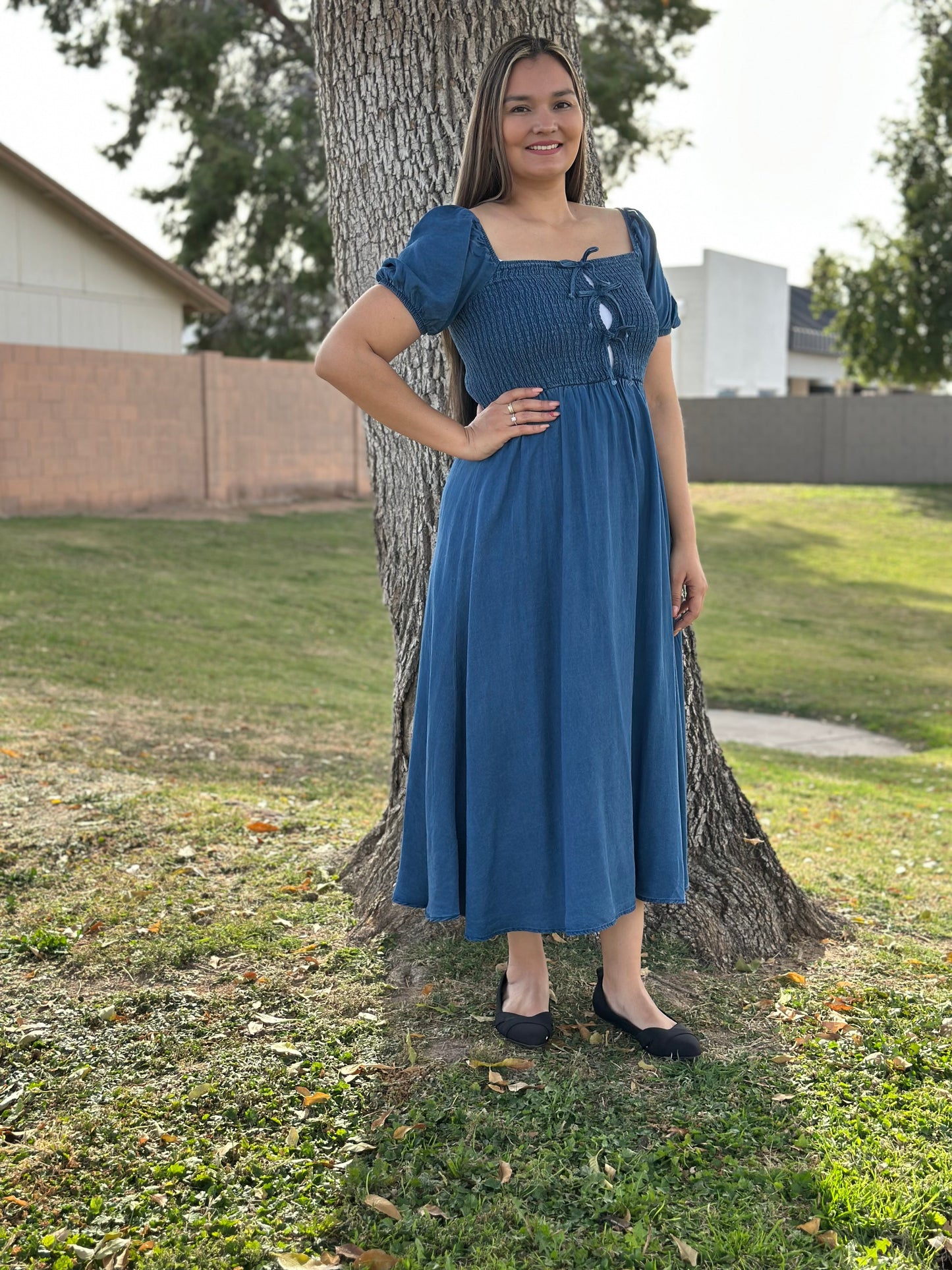 Martha Front Tie Puff Sleeve Denim
Midi Dress