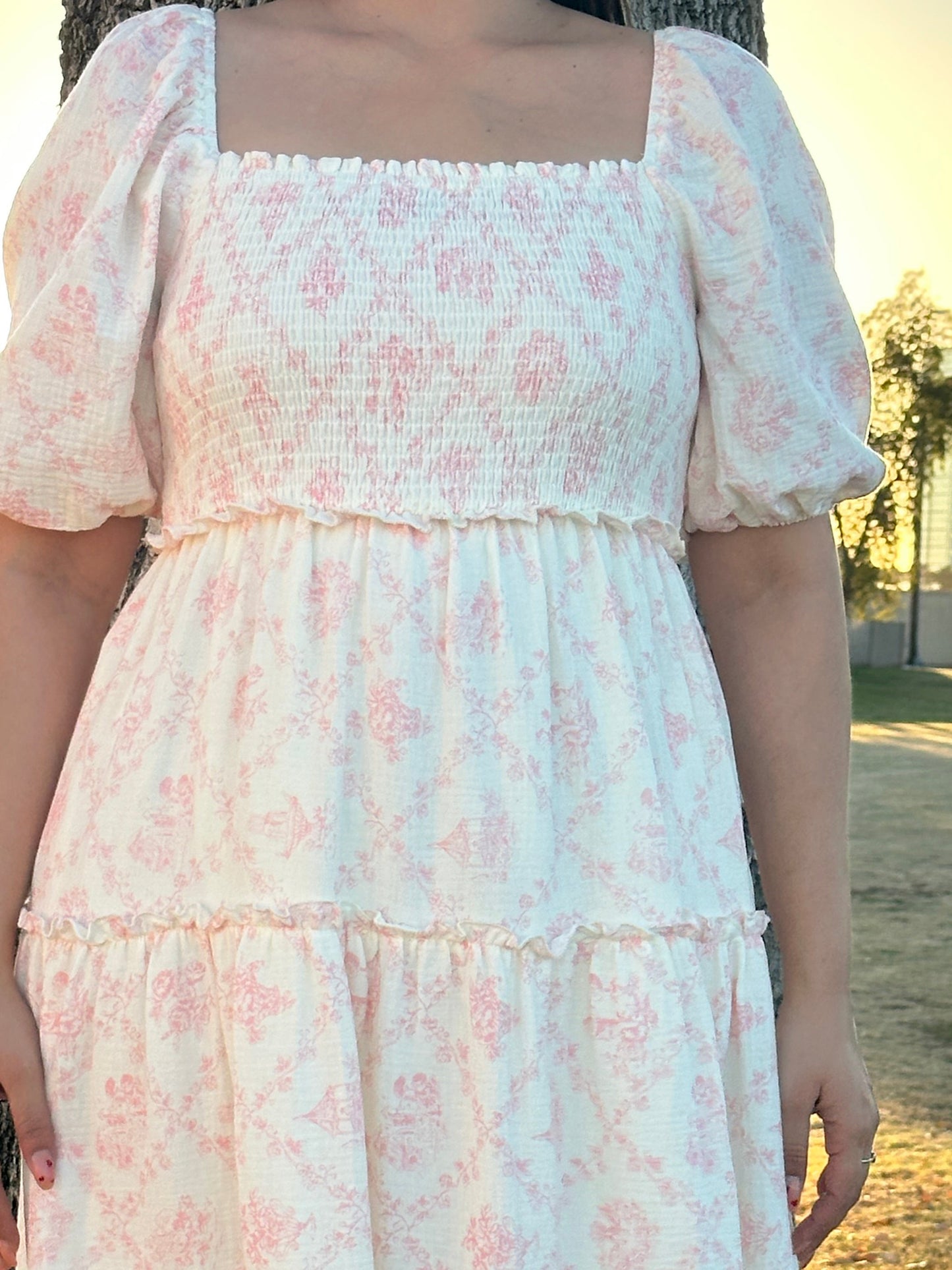 Katy Vintage Porcelain Print
Tiered Midi Dress