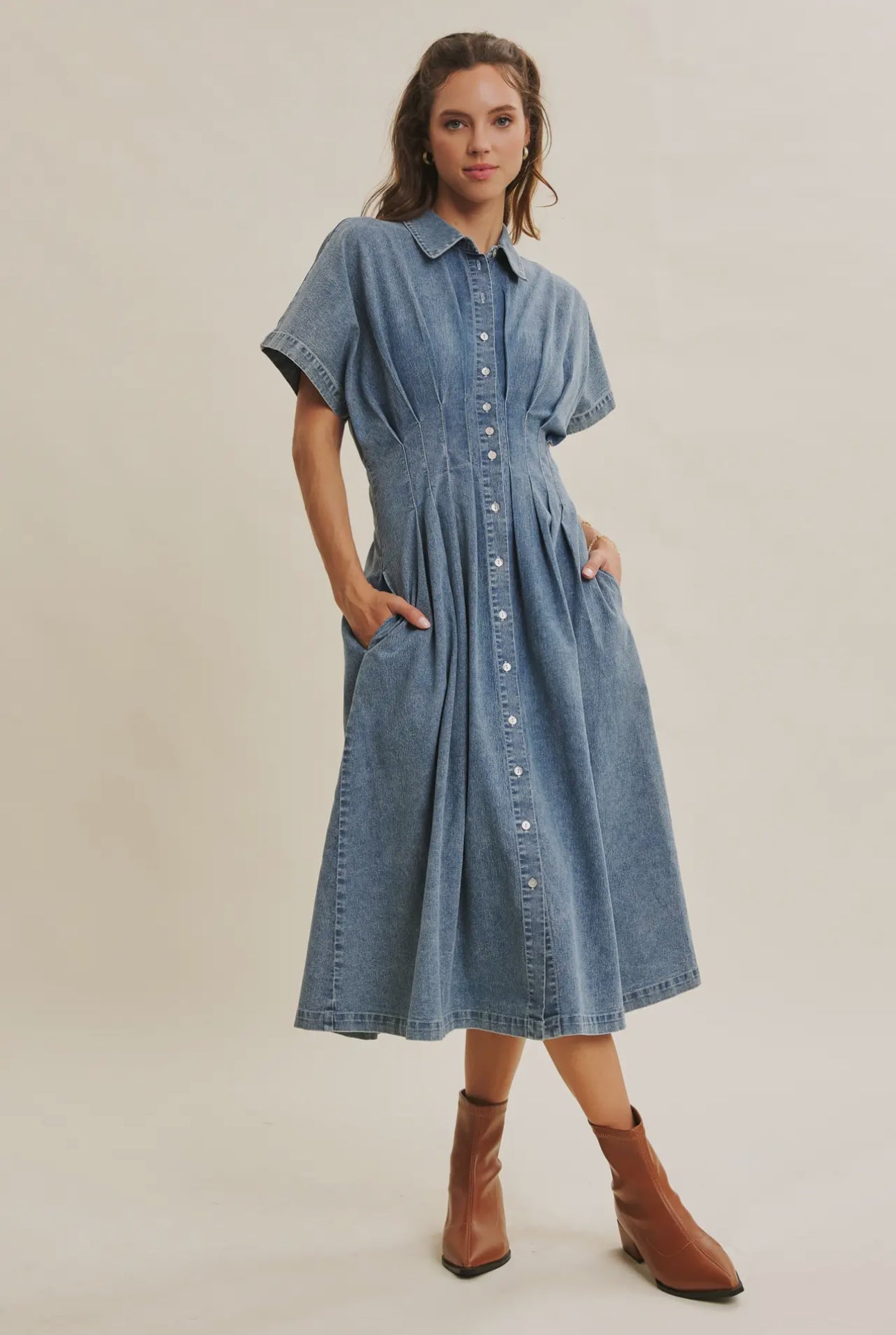 Stretchy Button-Down Denim
Pleated Midi Dress