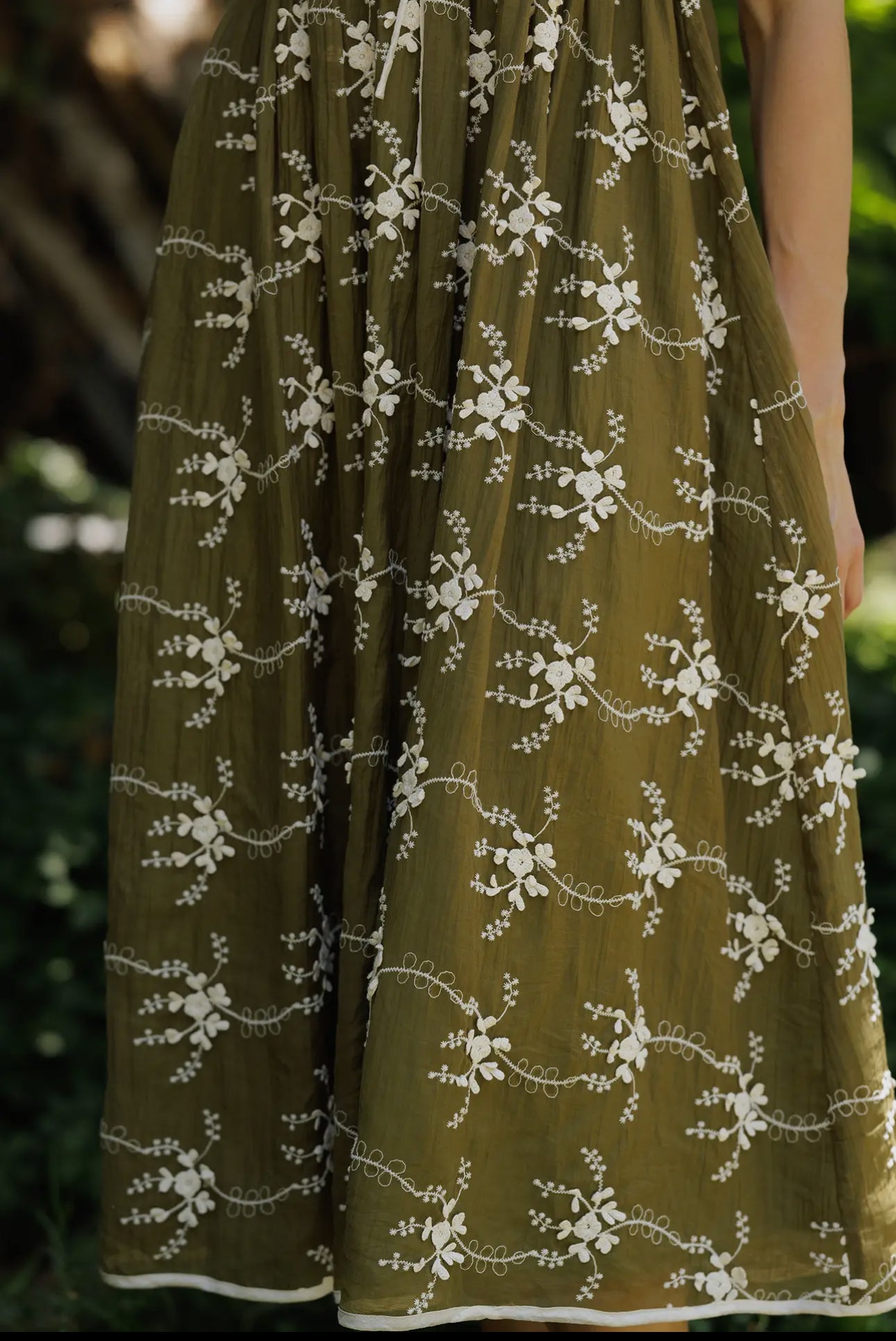 Vintage-Inspired Embroidered Midi Dress
