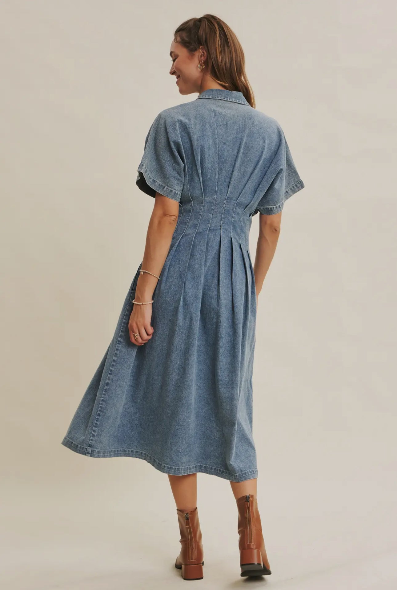 Stretchy Button-Down Denim
Pleated Midi Dress